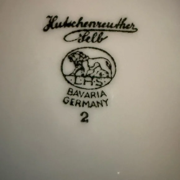 Vintage Hutschenreuter Racine pattern White Porcelain Coffee Pot and Creamer Set - Picture 4 of 7